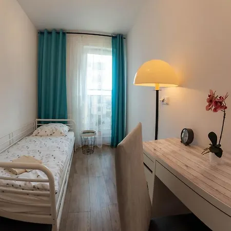 Loftowy Wypoczynek Goldair Poznań