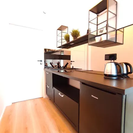 Loftowy Wypoczynek Goldair 아파트